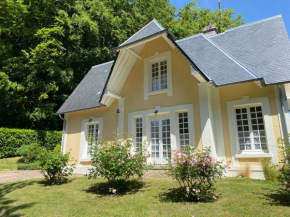 La Maison du Gardien, Chateau de lAvenue